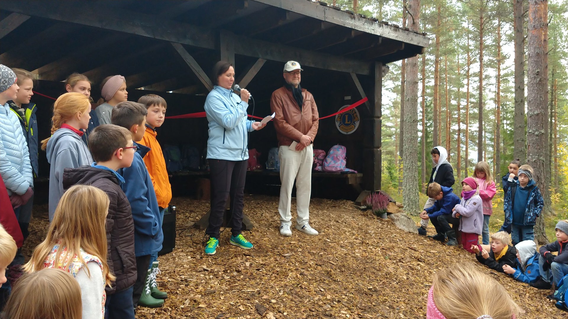 Ny gapahuk til Helgerud skole